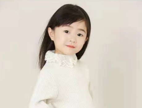 儿童模特-陈依诺